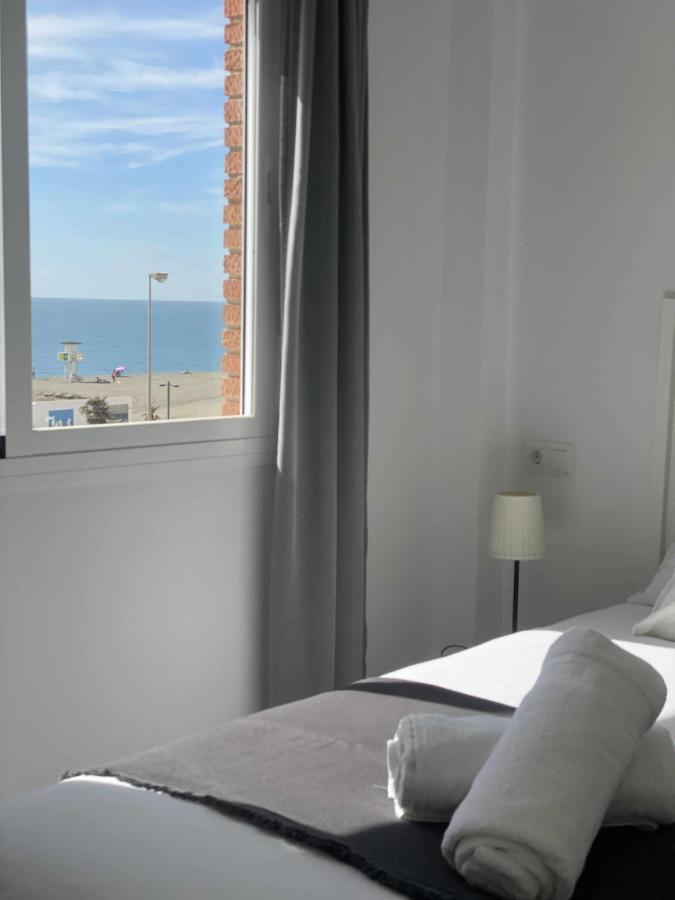 Apartamento 2 Habitaciones Frontal Al Mar 3 Torre Del Mar Exterior photo